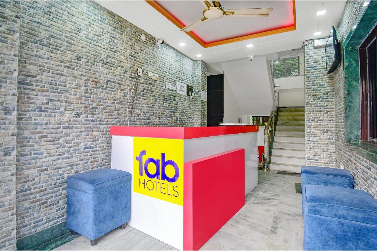 Fabexpress Om Shanti International Calcuta Exterior foto